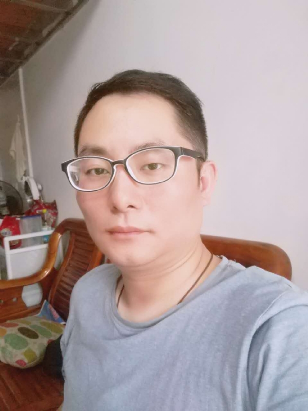 流星的尾巴的第一张照片--东山婚介网