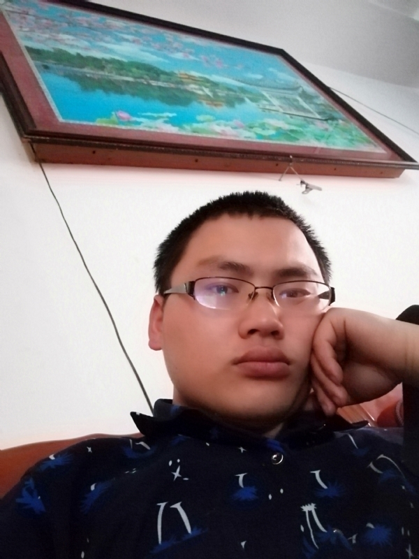 90男孩的第一张照片--东山婚介网