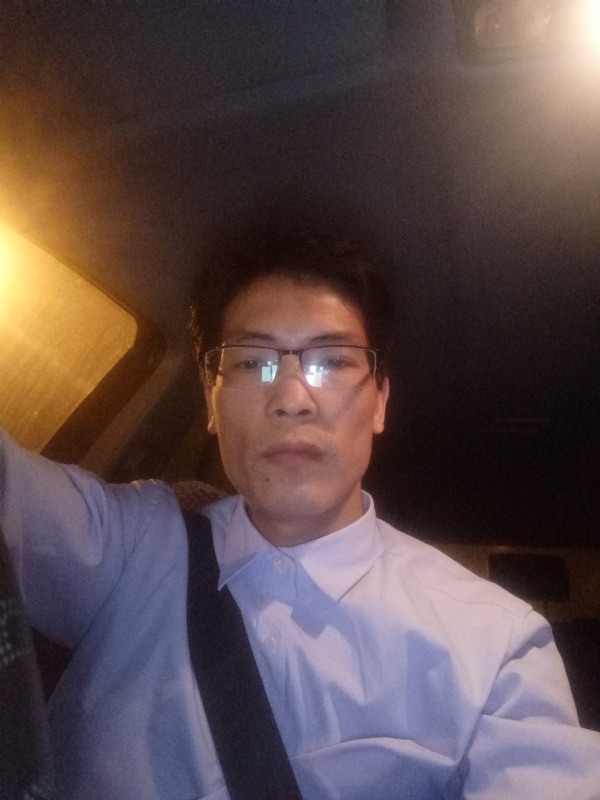 爱也要以诚相待的第三张照片--东山婚介网