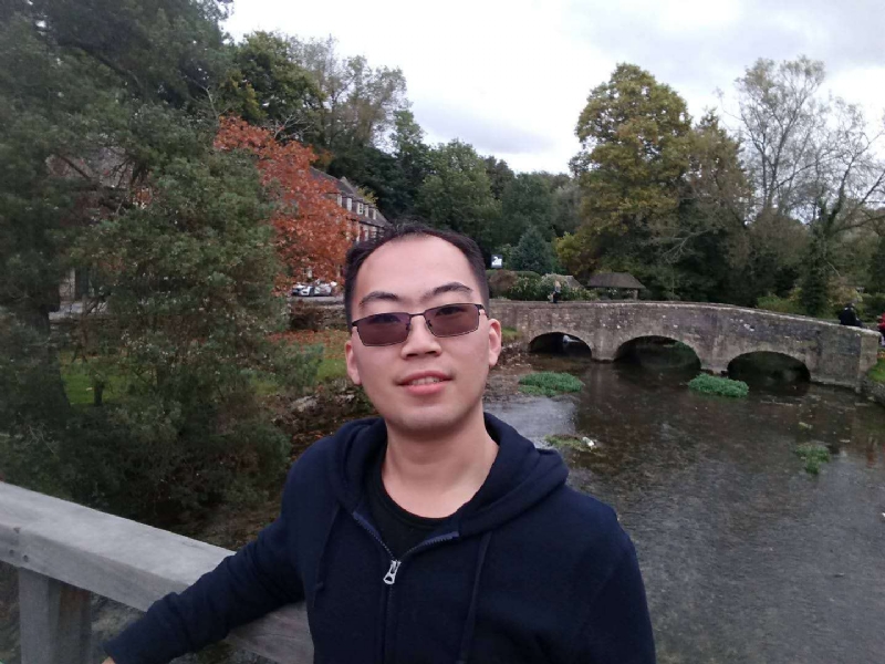 Allen的第一张照片--东山婚介网