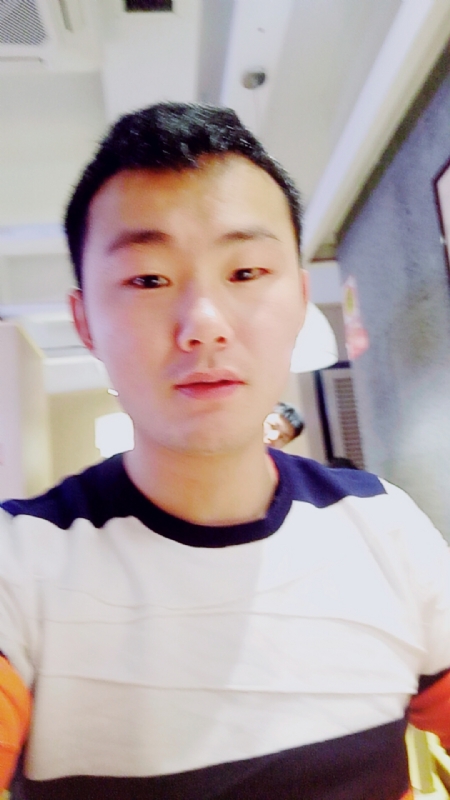 云淡风轻的第一张照片--东山婚介网