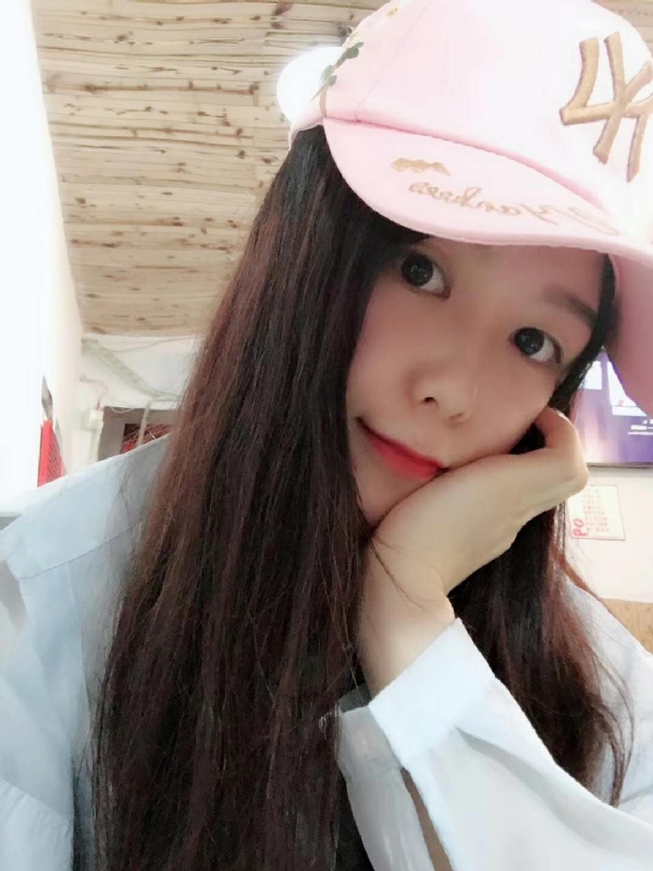 丹丹的第一张照片--东山婚介网