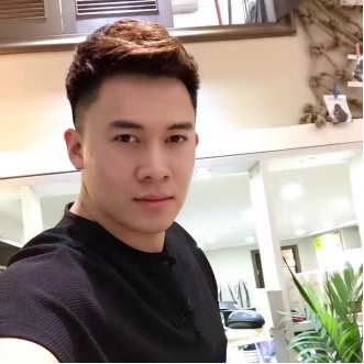 拥有神一样的男人的第一张照片--东山婚介网