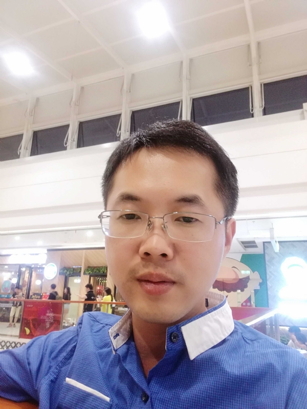 孤独小舟的第一张照片--东山婚介网