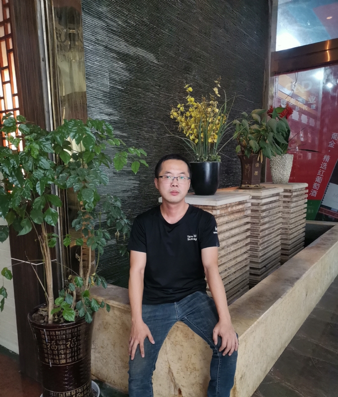 孤独小舟的第二张照片--东山婚介网