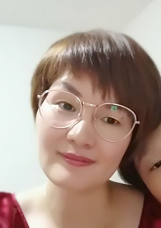 一曲墨白的第一张照片--东山婚介网