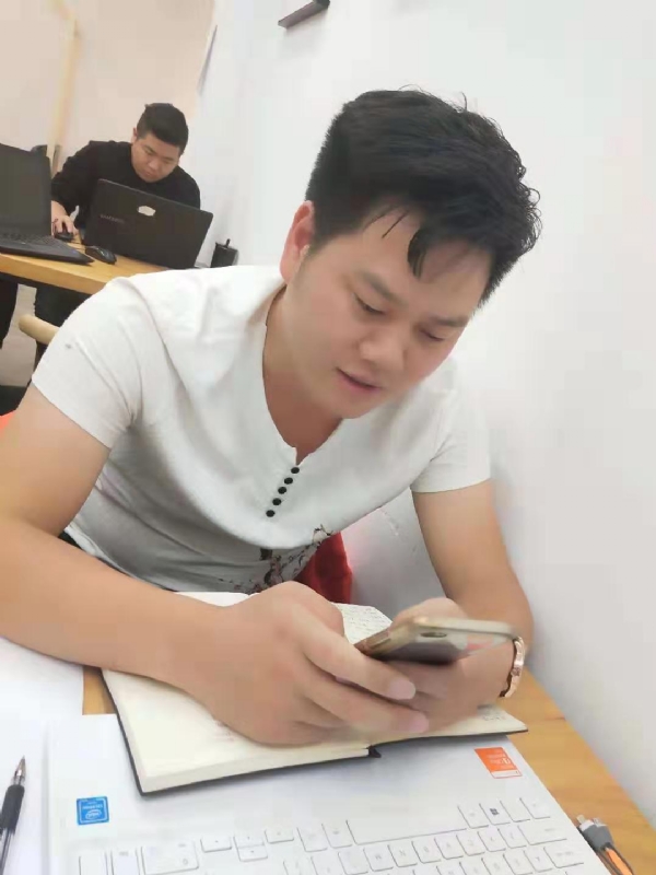 麒麟的第一张照片--东山婚介网