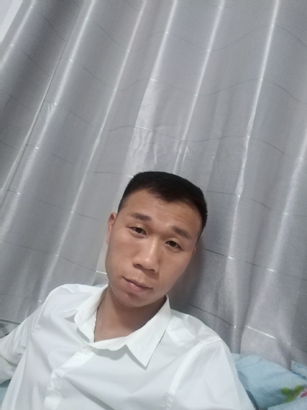 不器的第一张照片--东山婚介网