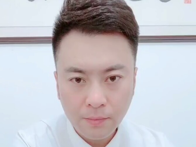 一叶知秋的第一张照片--东山婚介网