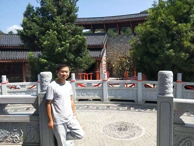 方向的第一张照片--东山婚介网
