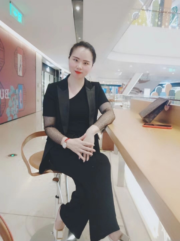 洒脱666的第一张照片--东山婚介网