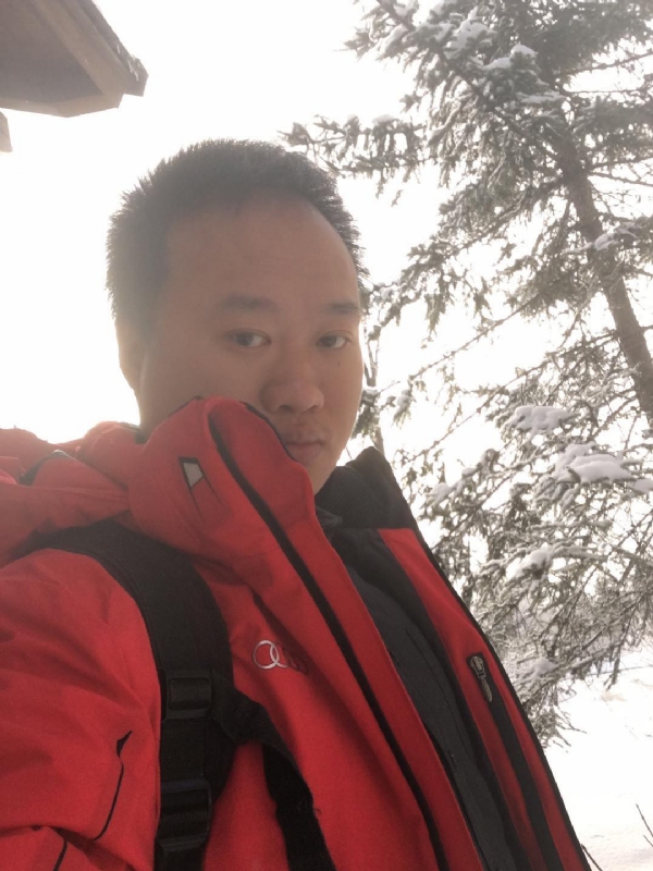 鷇音子的第一张照片--东山婚介网