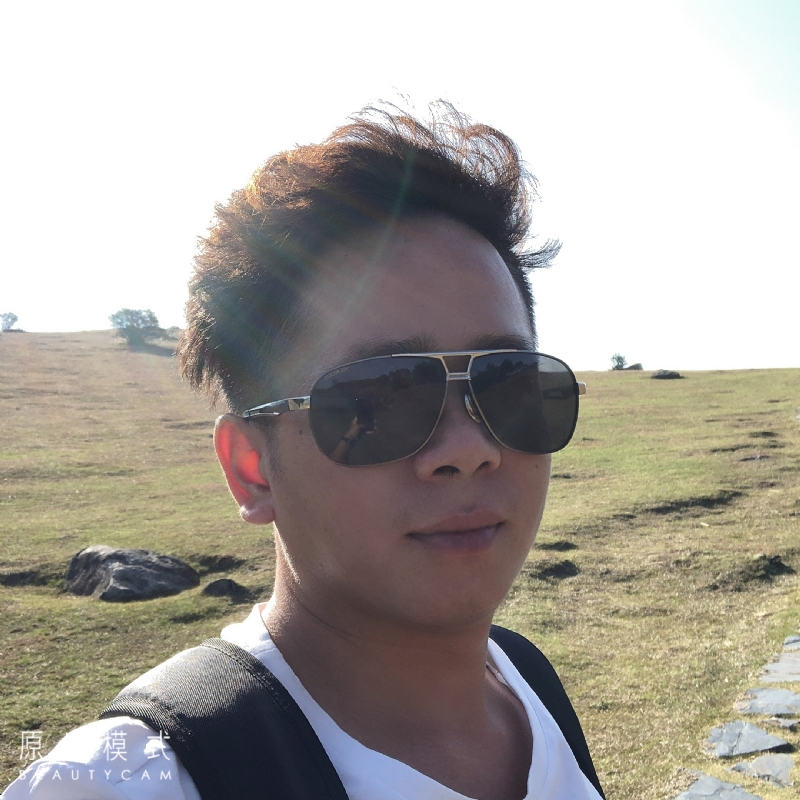 六个字的距离的第一张照片--东山婚介网