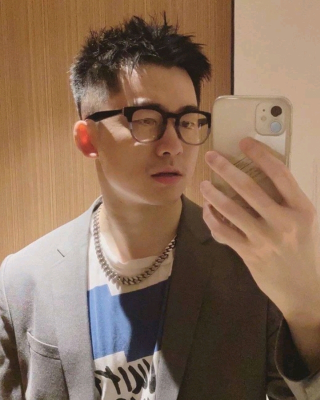 启航的第一张照片--东山婚介网