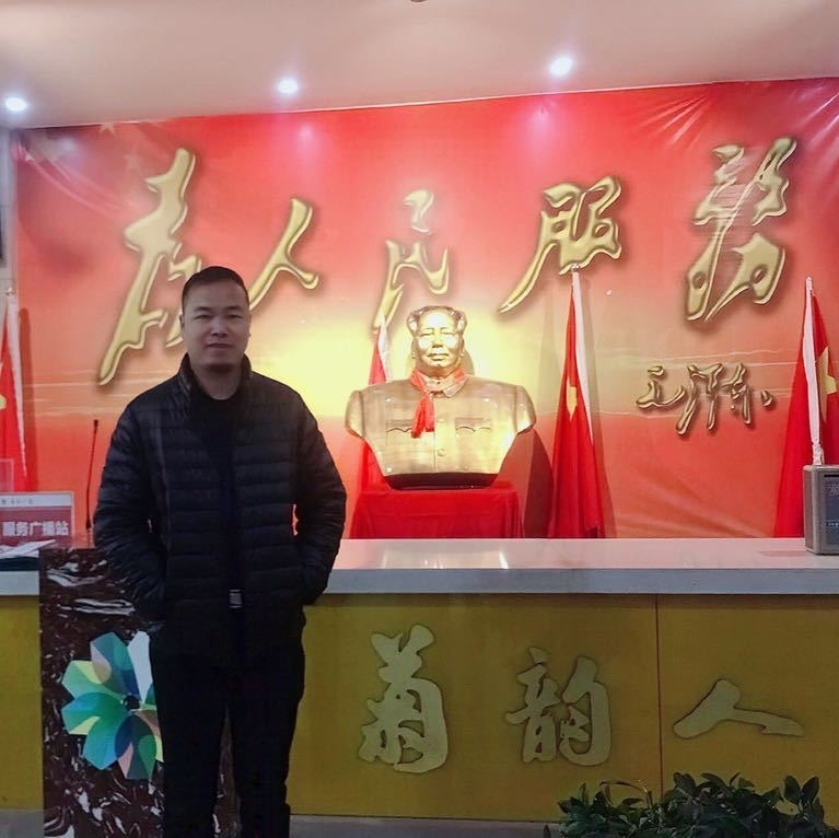 哥币老罗的第一张照片--东山婚介网