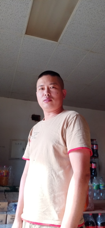 有心人的第三张照片--东山婚介网