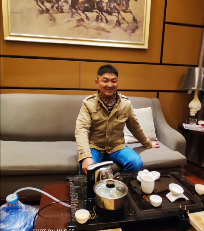 晨曦的第一张照片--东山婚介网