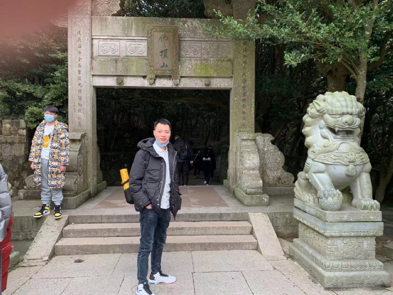 志东的第一张照片--东山婚介网