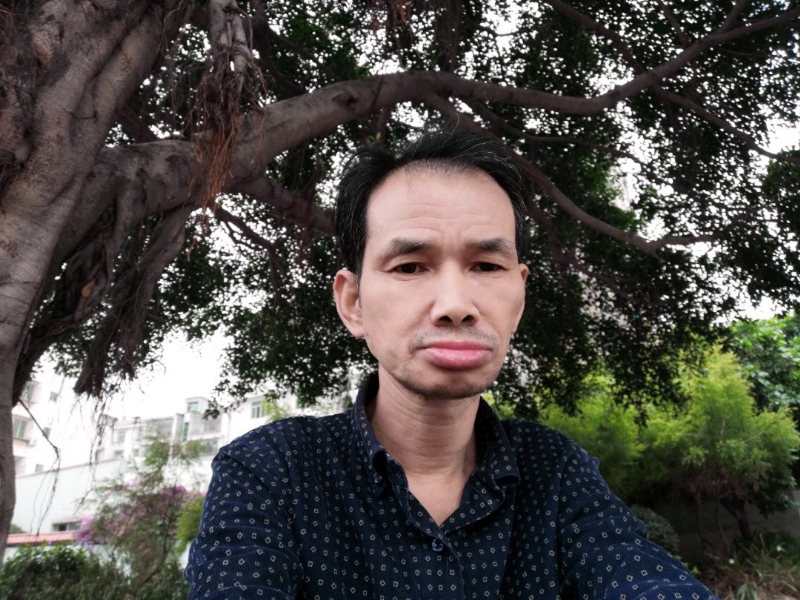 谁愿伴奏人生之歌？的第一张照片--东山婚介网