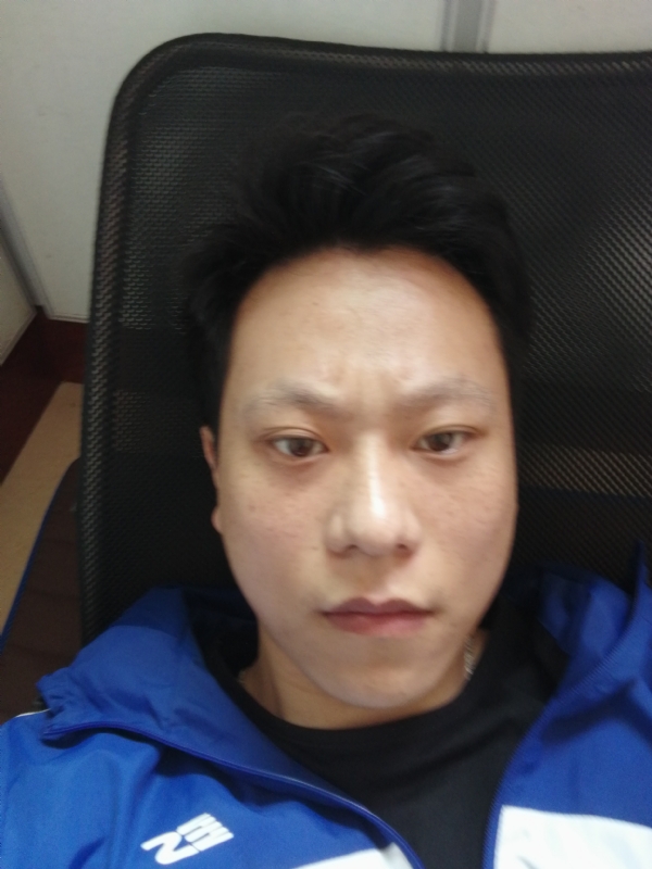 爱上的感觉的第一张照片--东山婚介网