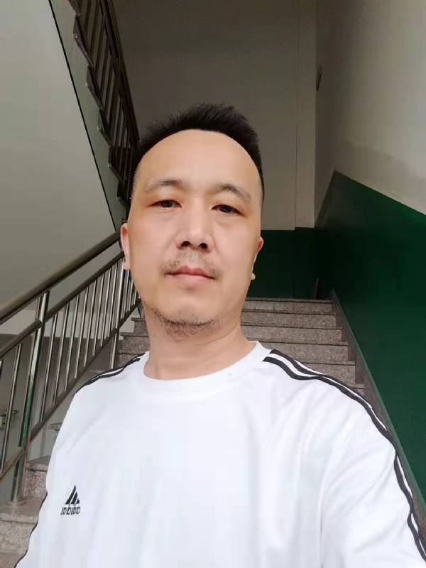 假如风有颜色的第一张照片--东山婚介网