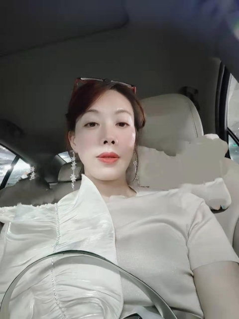 曙光的第一张照片--东山婚介网