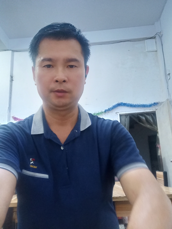 我是自强不息的第一张照片--东山婚介网