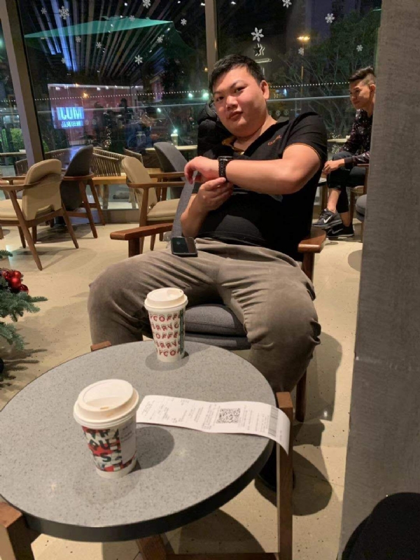 华熙的第二张照片--东山婚介网