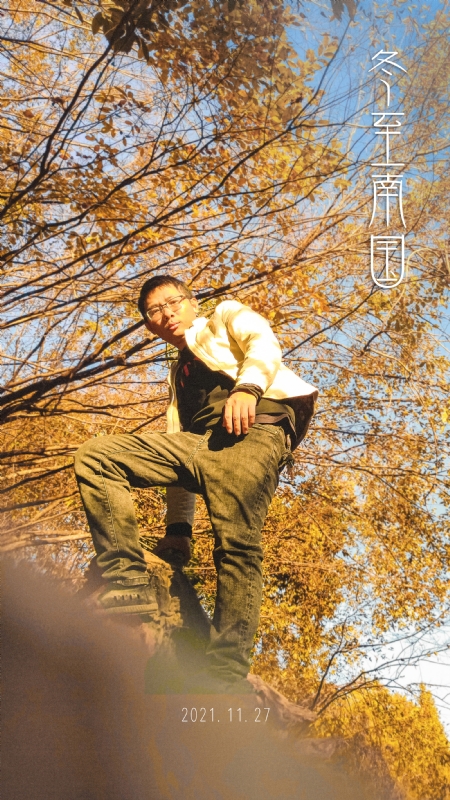 也许只是缺少一个拥抱的第一张照片--东山婚介网