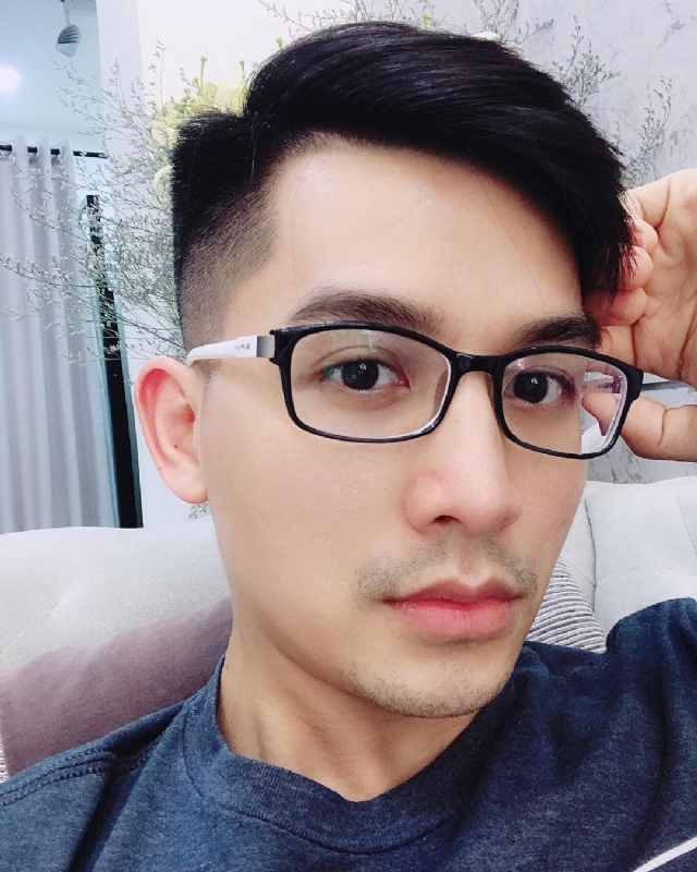 啊泽的第二张照片--东山婚介网