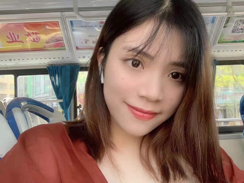 小眼睛的第一张照片--东山婚介网