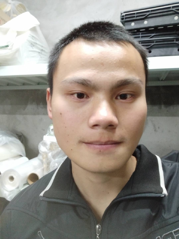 神话的第三张照片--东山婚介网