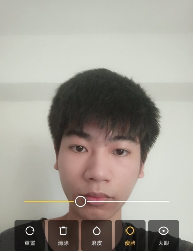 寻找甜蜜的第一张照片--东山婚介网