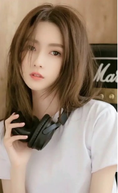 小花花的第一张照片--东山婚介网