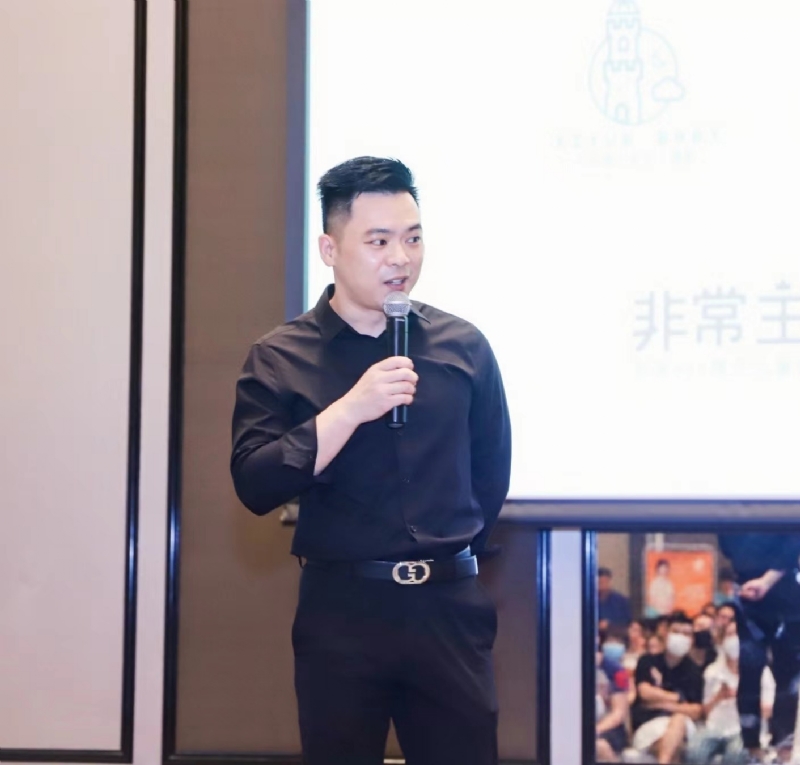 爱吃肉的猪大爷的第一张照片--东山婚介网