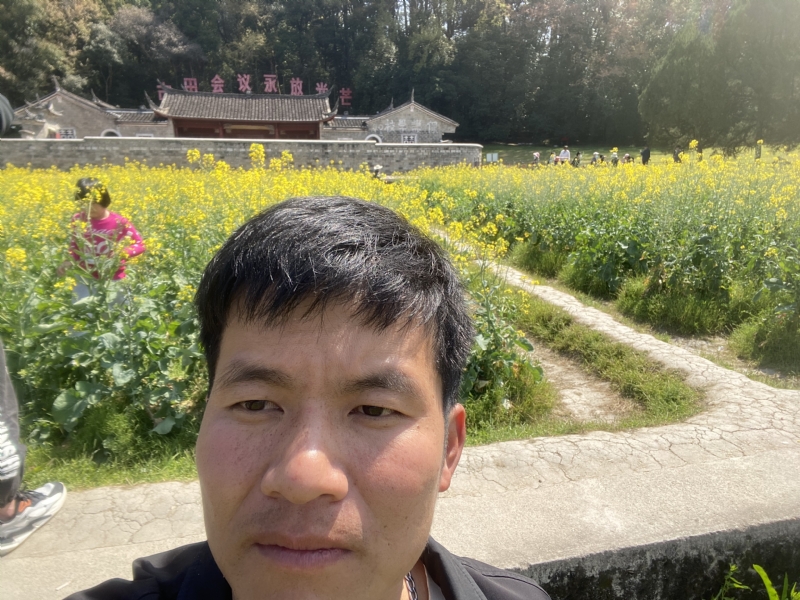 开心的第二张照片--东山婚介网