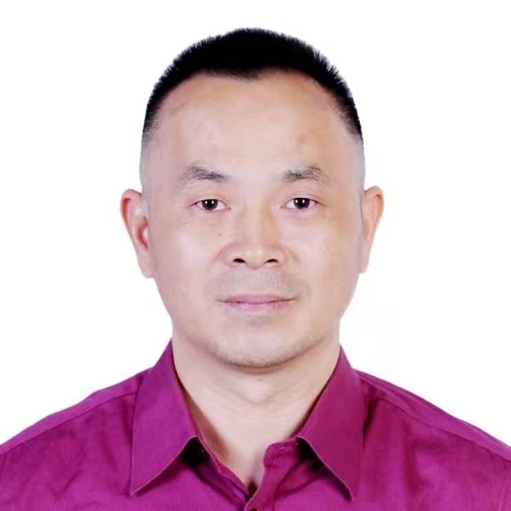 鹏晖的第三张照片--东山婚介网