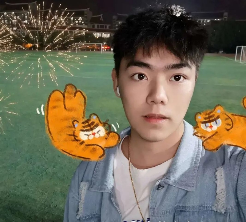 太累了的第一张照片--东山婚介网