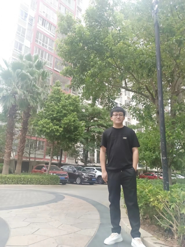 等闲的第四张照片--东山婚介网