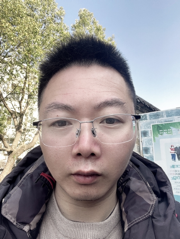 征婚的第一张照片--东山婚介网