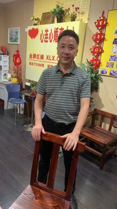 蓝俞的第一张照片--东山婚介网