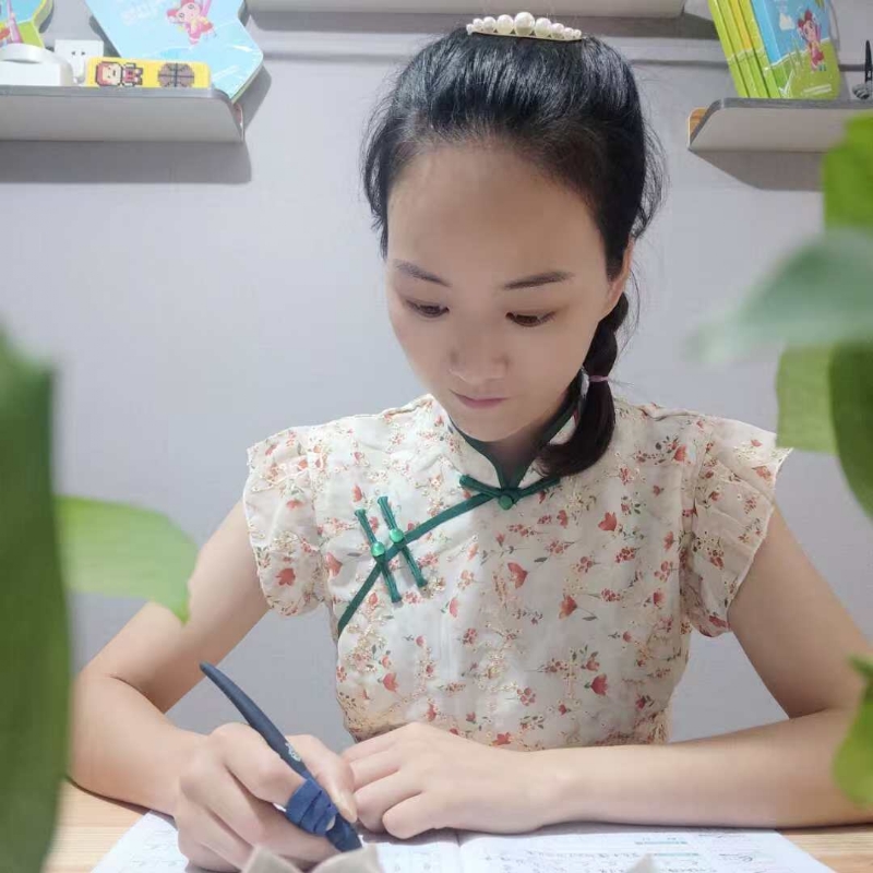 珊珊的第一张照片--东山婚介网