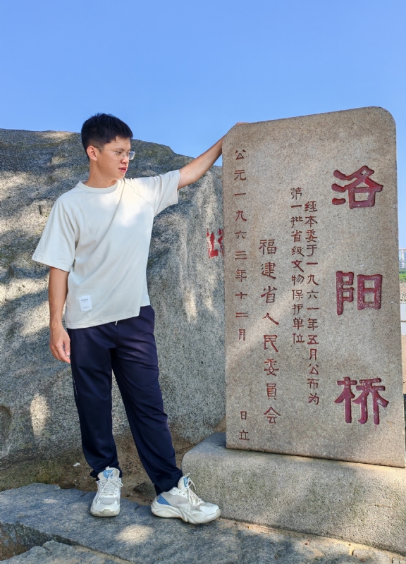 风尘的第六张照片--东山婚介网