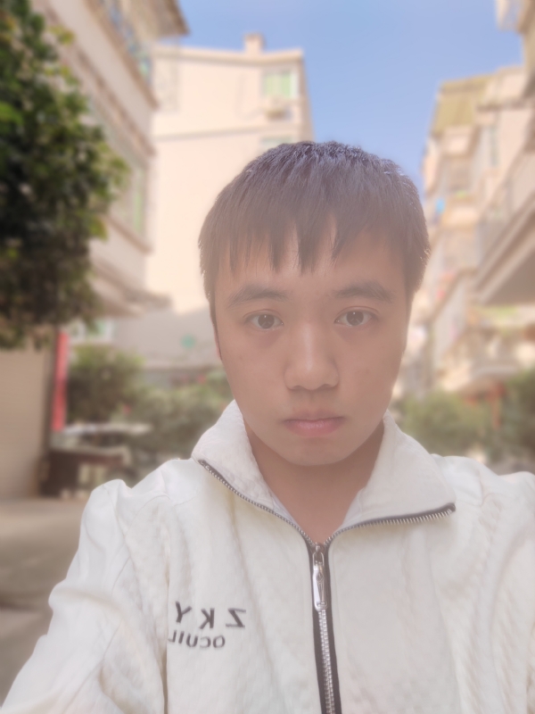 温柔的第一张照片--东山婚介网